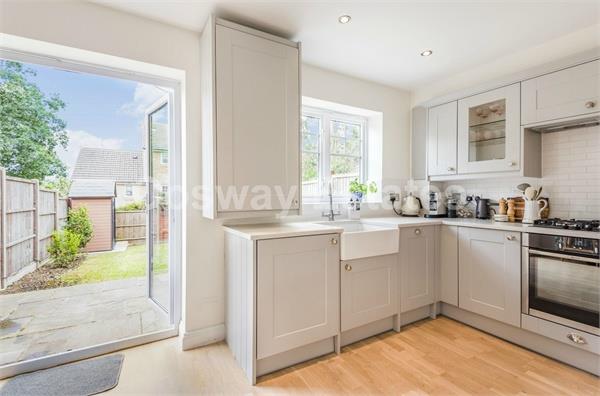 Magnolia Gardens, EDGWARE